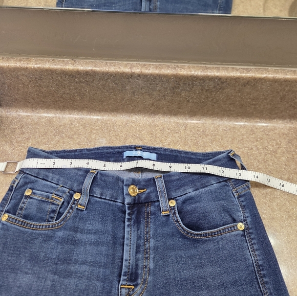 7 For All Mankind Mid Rise Size 27 - Picture 3 of 8